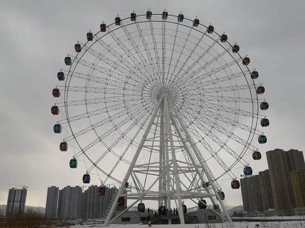 戶外大型摩天輪