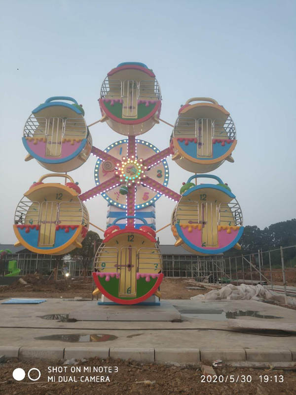 主題樂(lè)園大型摩天輪