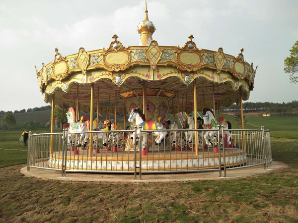 24座豪華轉(zhuǎn)馬