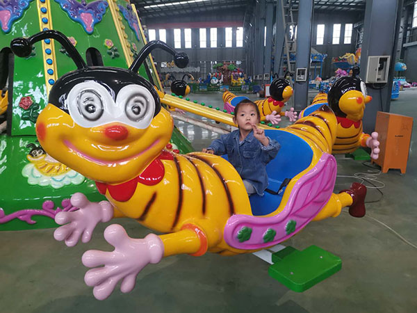 新款自控飛機(jī)